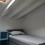 Garda Attic Apartamento *